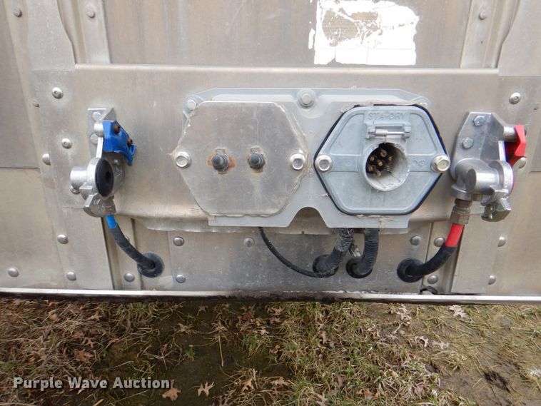 image for item II9805 2008 Eby Trans Pork  livestock trailer