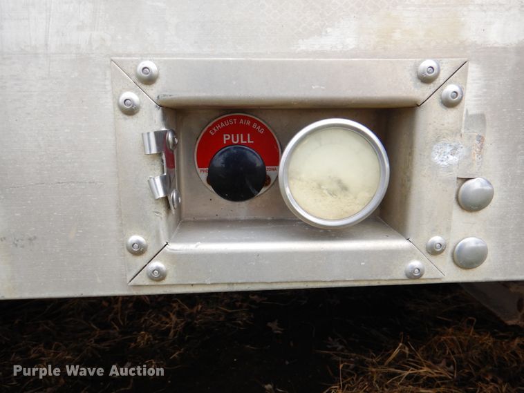 image for item II9805 2008 Eby Trans Pork  livestock trailer