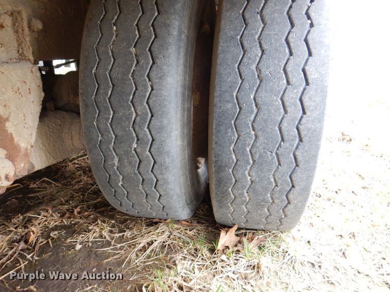image for item II9805 2008 Eby Trans Pork  livestock trailer