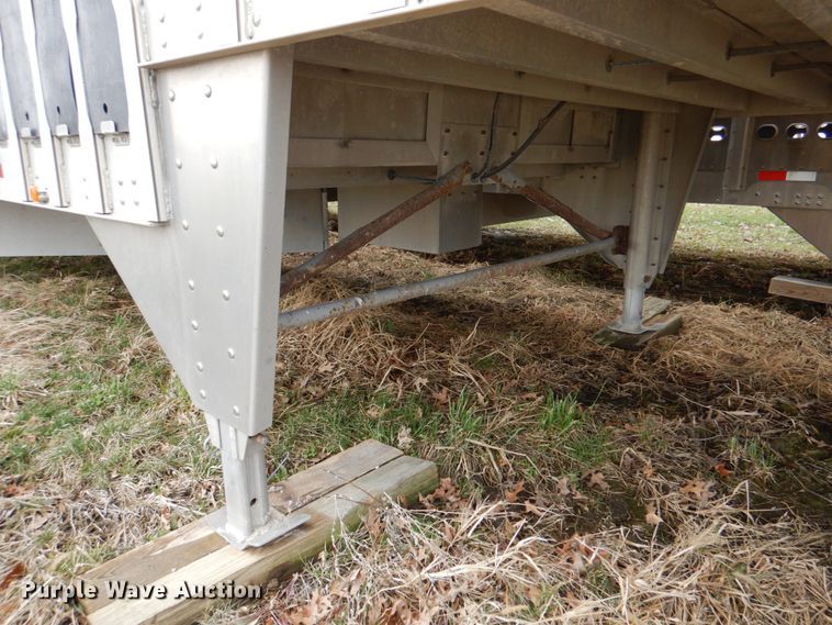 image for item II9806 2011 Eby Trans Pork  livestock trailer