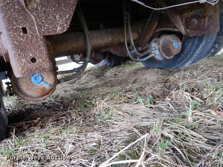 image for item II9806 2011 Eby Trans Pork  livestock trailer