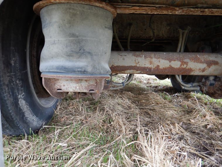 image for item II9806 2011 Eby Trans Pork  livestock trailer