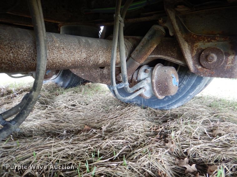 image for item II9806 2011 Eby Trans Pork  livestock trailer