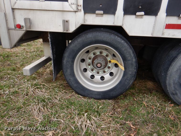 image for item II9806 2011 Eby Trans Pork  livestock trailer