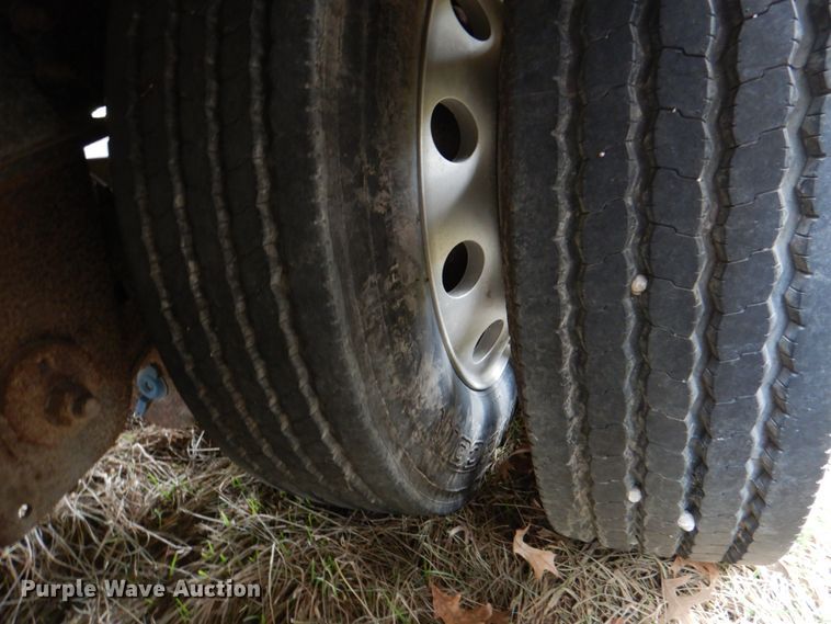 image for item II9806 2011 Eby Trans Pork  livestock trailer