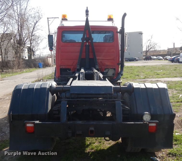 image for item IP9108 1997 Freightliner FL80  hook lift container truck