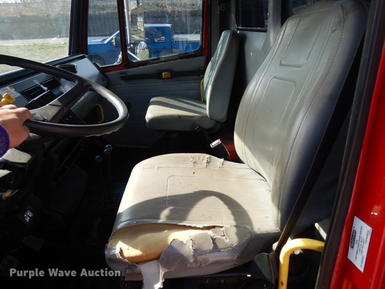 image for item IP9108 1997 Freightliner FL80  hook lift container truck