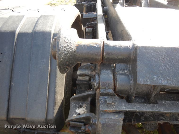 image for item IP9108 1997 Freightliner FL80  hook lift container truck