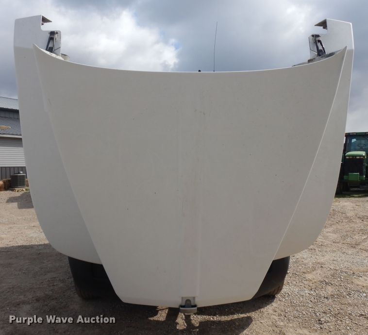 image for item IP9120 2005 Kenworth T600  semi truck