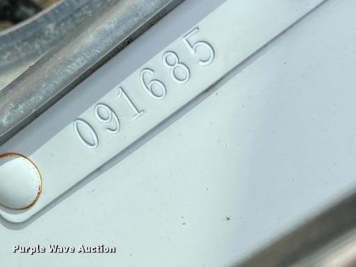 image for item IP9120 2005 Kenworth T600  semi truck