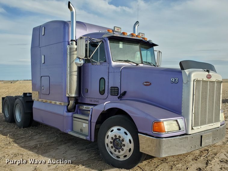 image for item IX9230 1993 Peterbilt 377  semi truck