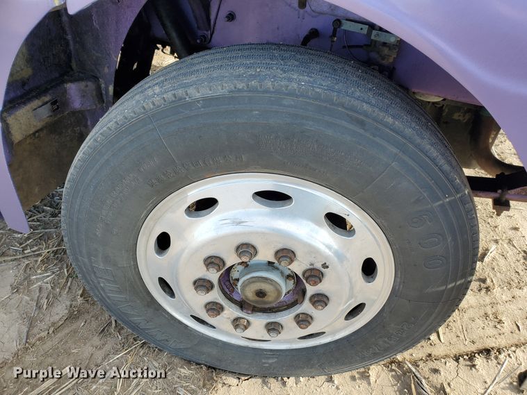 image for item IX9230 1993 Peterbilt 377  semi truck