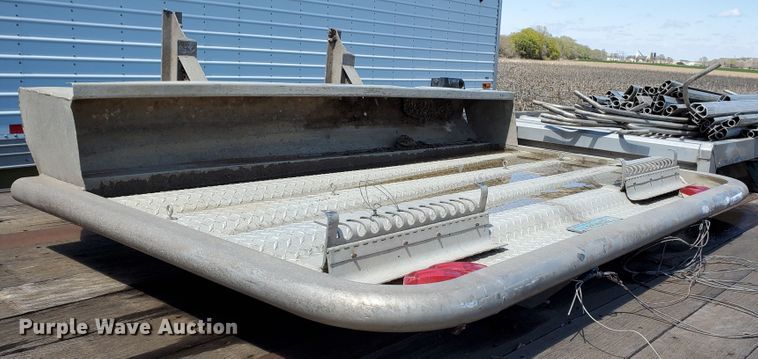 image for item IX9239 Truck and trailer accessories