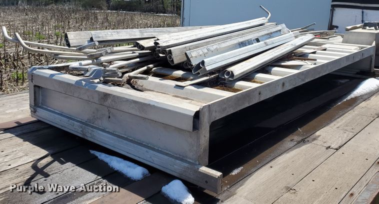 image for item IX9239 Truck and trailer accessories