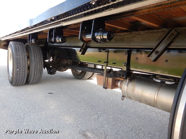 image for item IY9536 2013 Kenworth T270  flatbed truck