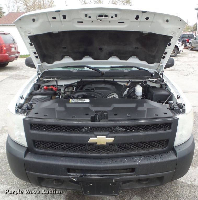 image for item DA7098 2011 Chevrolet Silverado 1500  Ext. Cab pickup truck