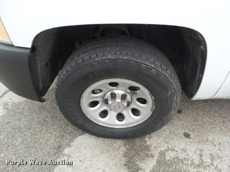 image for item DA7098 2011 Chevrolet Silverado 1500  Ext. Cab pickup truck