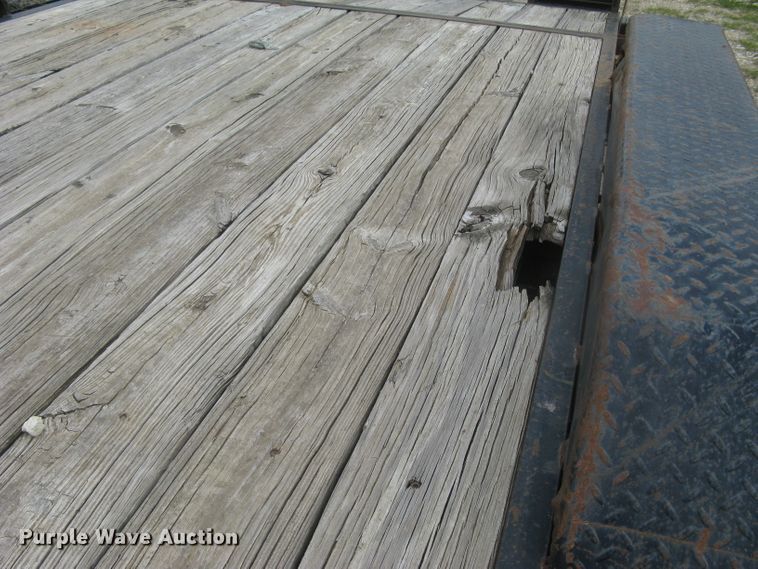 image for item DC1483 2008 Top Hat  equipment trailer