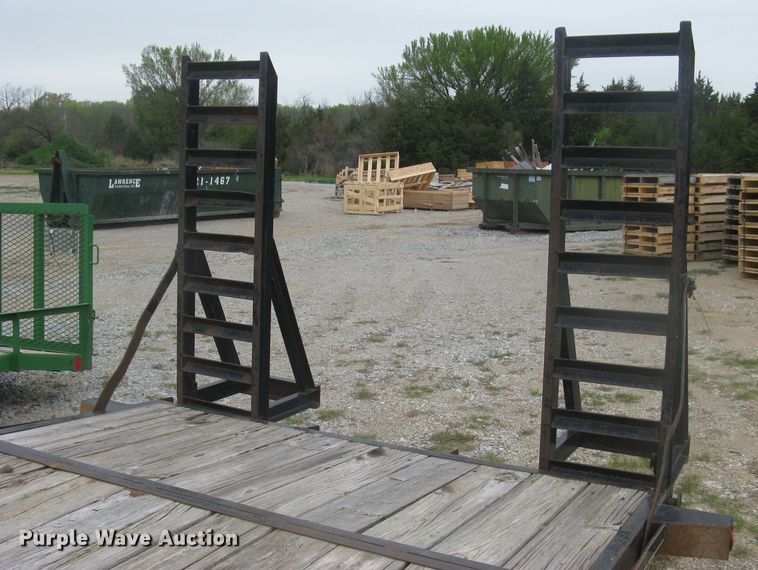 image for item DC1483 2008 Top Hat  equipment trailer