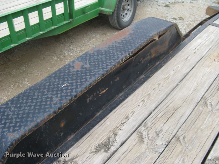 image for item DC1483 2008 Top Hat  equipment trailer