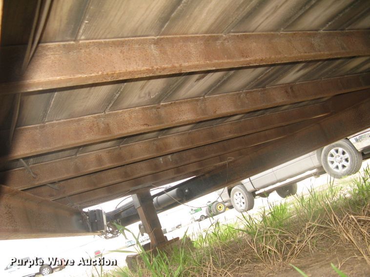 image for item DC1483 2008 Top Hat  equipment trailer