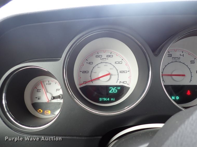 image for item DE0846 2014 Dodge Challenger  limousine