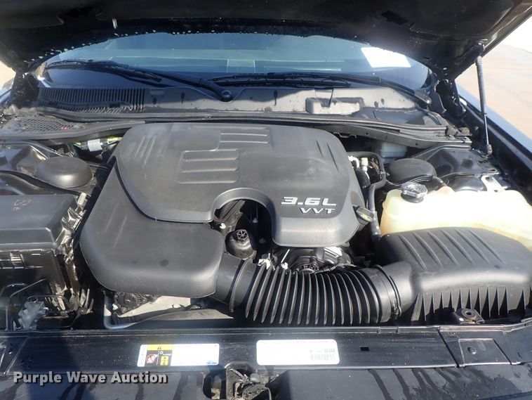 image for item DE0846 2014 Dodge Challenger  limousine