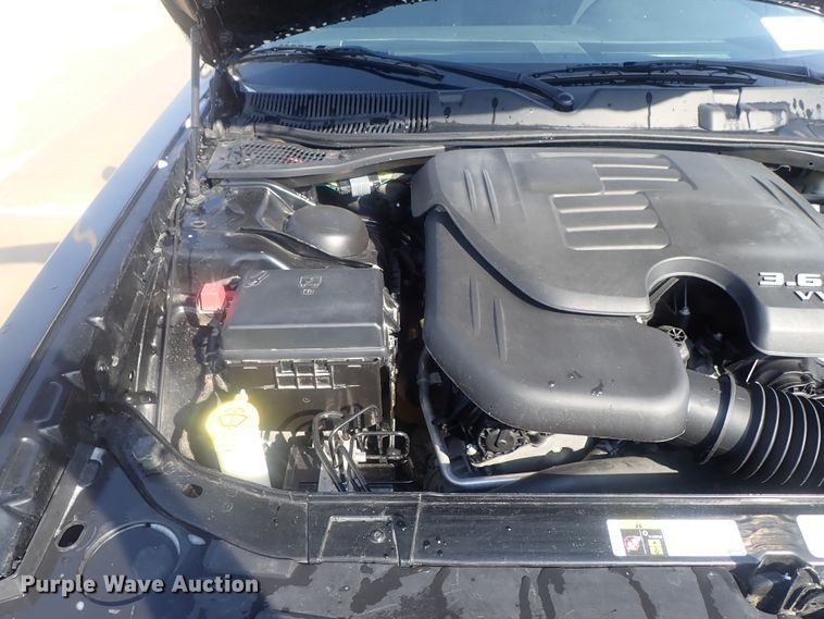 image for item DE0846 2014 Dodge Challenger  limousine