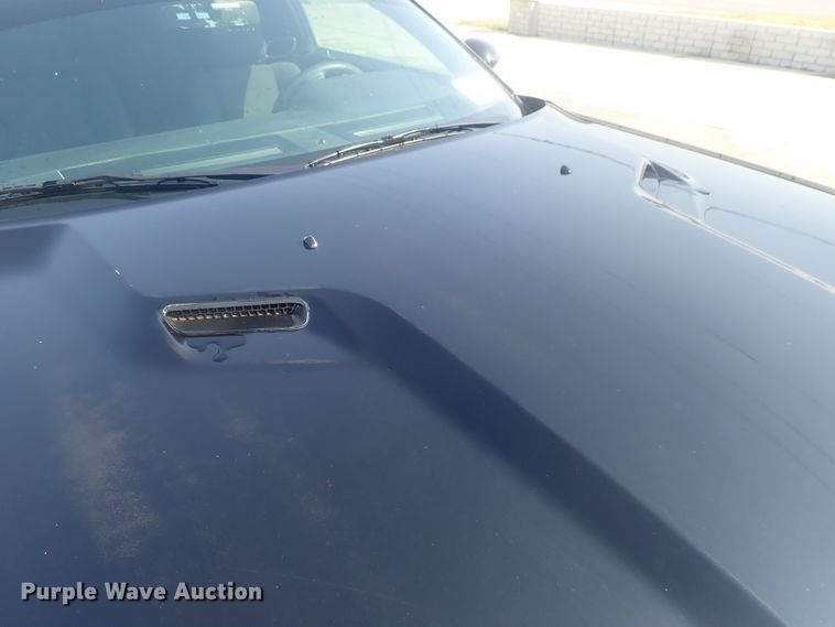 image for item DE0846 2014 Dodge Challenger  limousine