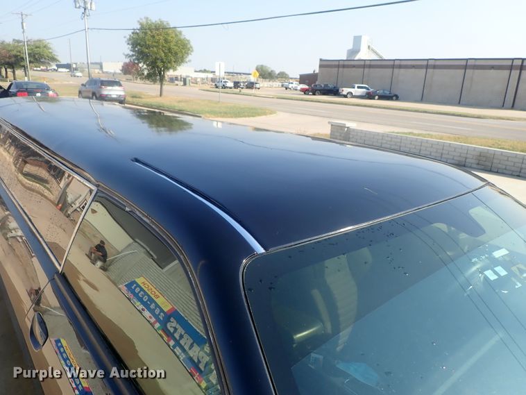 image for item DE0846 2014 Dodge Challenger  limousine