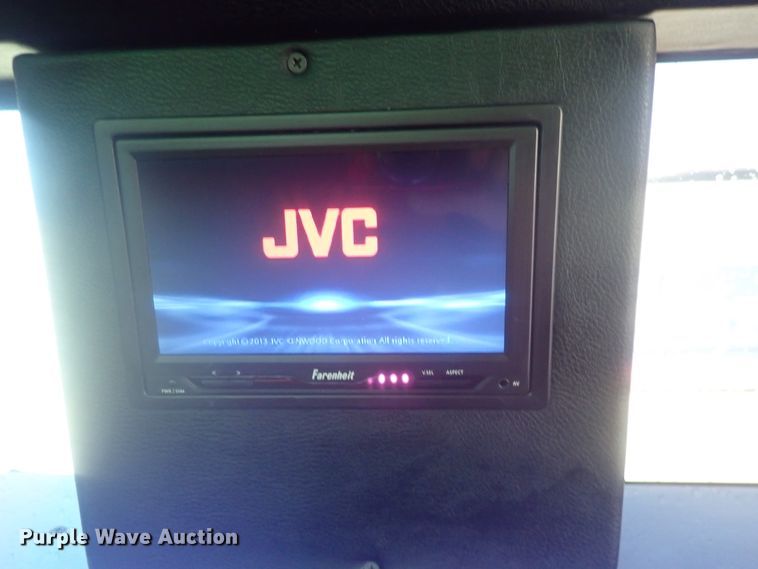 image for item DE0846 2014 Dodge Challenger  limousine