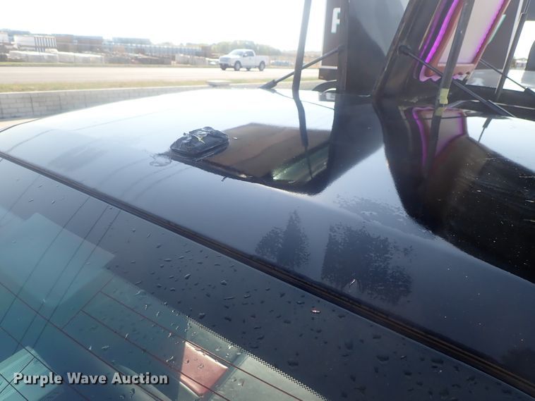 image for item DE0846 2014 Dodge Challenger  limousine