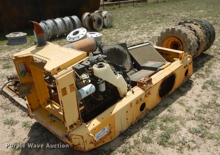 image for item DF2647 New Holland 190 skid steer parts