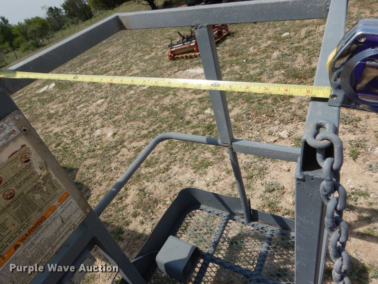 image for item DF2648 1998 Skyjack SJKB-40D  boom lift