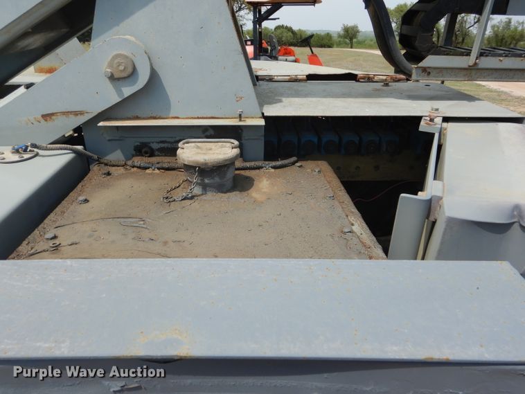 image for item DF2648 1998 Skyjack SJKB-40D  boom lift