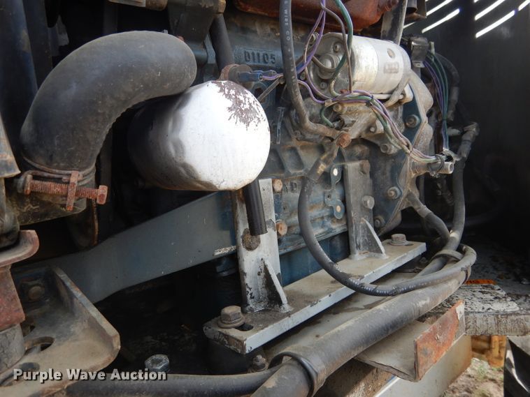 image for item DF2648 1998 Skyjack SJKB-40D  boom lift