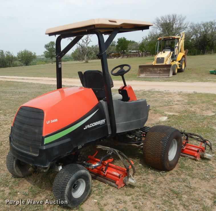 image for item DF2649 2006 Jacobsen LF3400  reel mower