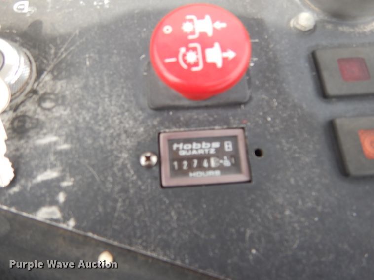 image for item DF2649 2006 Jacobsen LF3400  reel mower