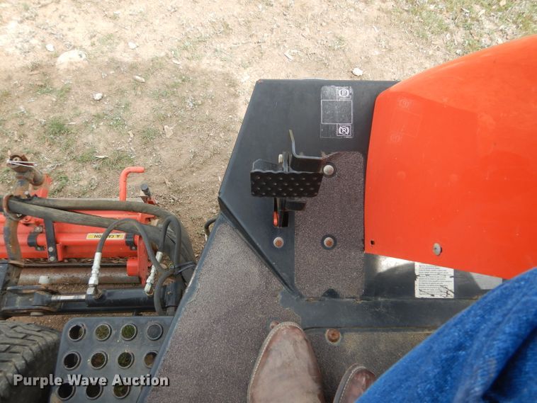 image for item DF2649 2006 Jacobsen LF3400  reel mower