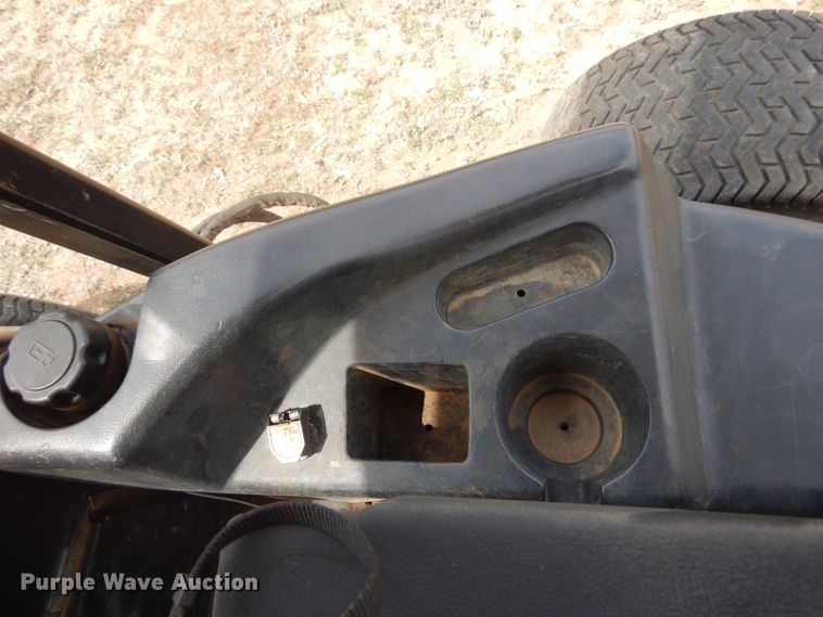 image for item DF2649 2006 Jacobsen LF3400  reel mower