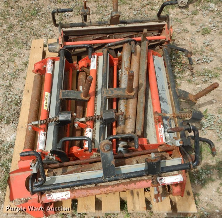 image for item DF2649 2006 Jacobsen LF3400  reel mower