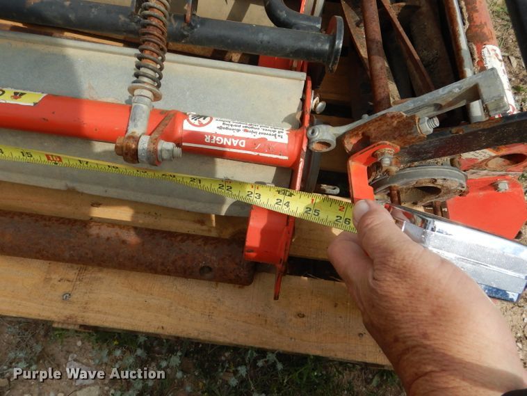 image for item DF2649 2006 Jacobsen LF3400  reel mower