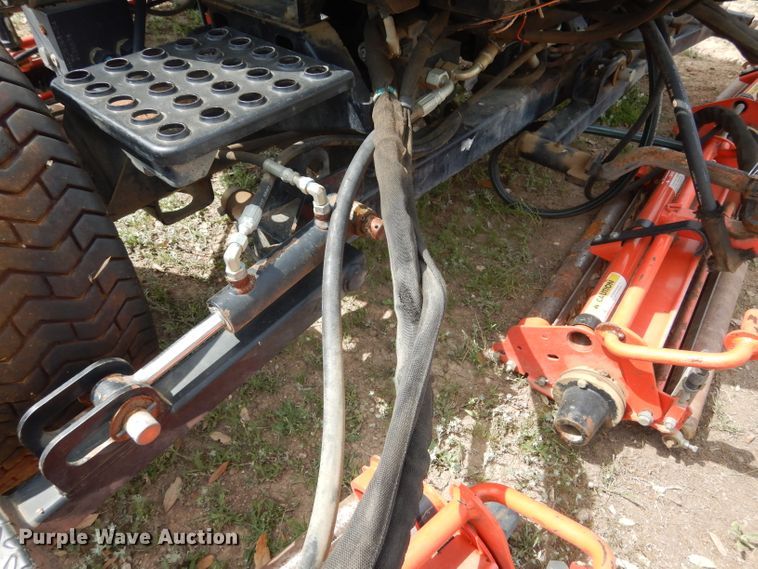 image for item DF2649 2006 Jacobsen LF3400  reel mower