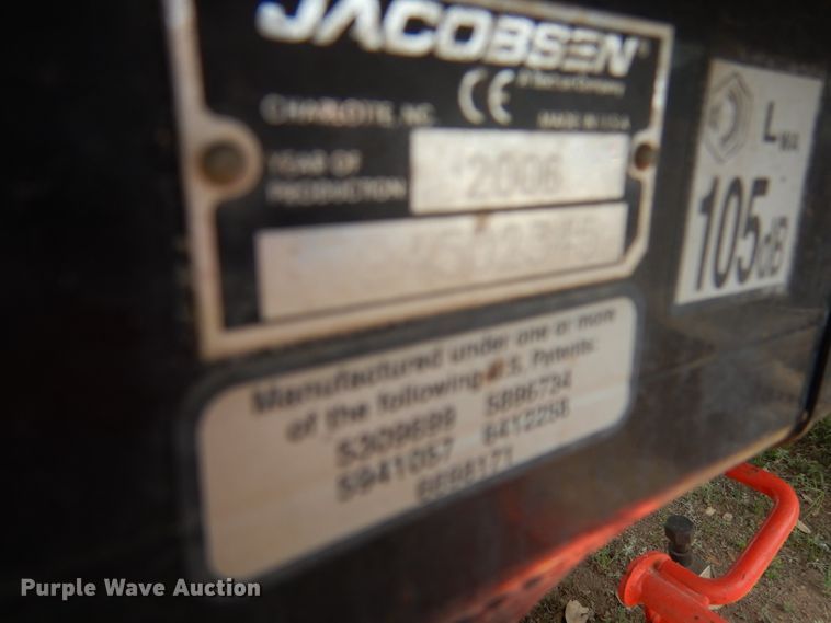 image for item DF2649 2006 Jacobsen LF3400  reel mower