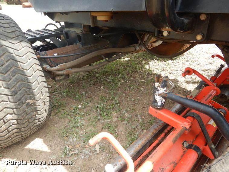 image for item DF2649 2006 Jacobsen LF3400  reel mower