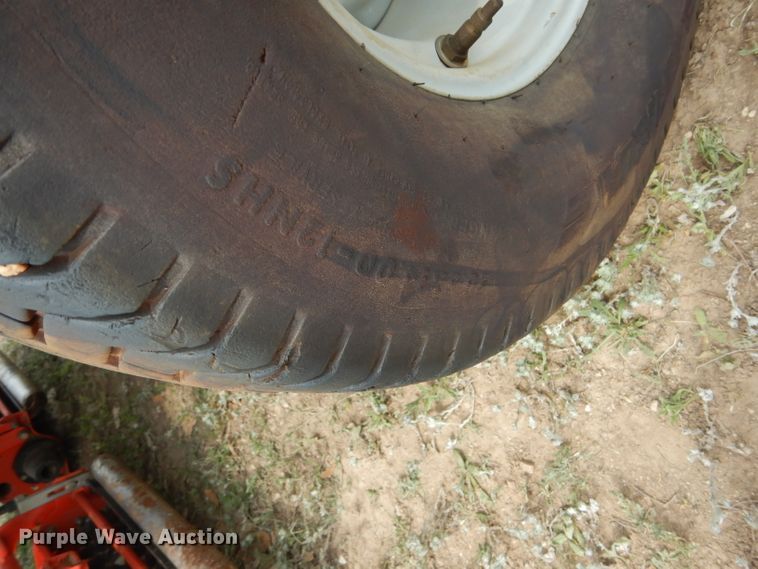 image for item DF2649 2006 Jacobsen LF3400  reel mower