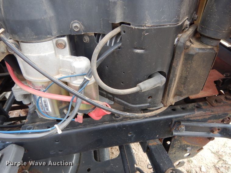 image for item DF2654 2004 Husqvarna GTH2548  lawn mower