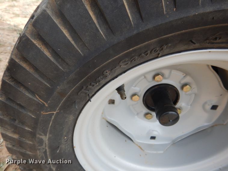 image for item DF2654 2004 Husqvarna GTH2548  lawn mower