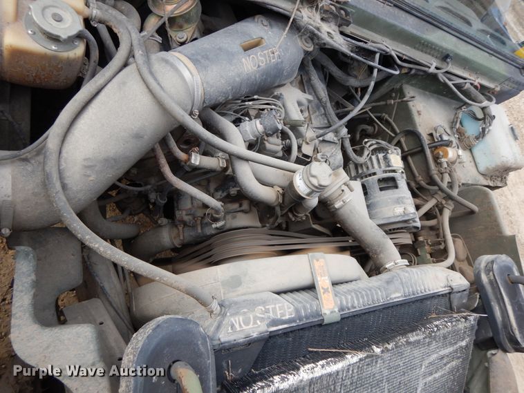 image for item DF6491 1990 Am General M998 Humvee  SUV