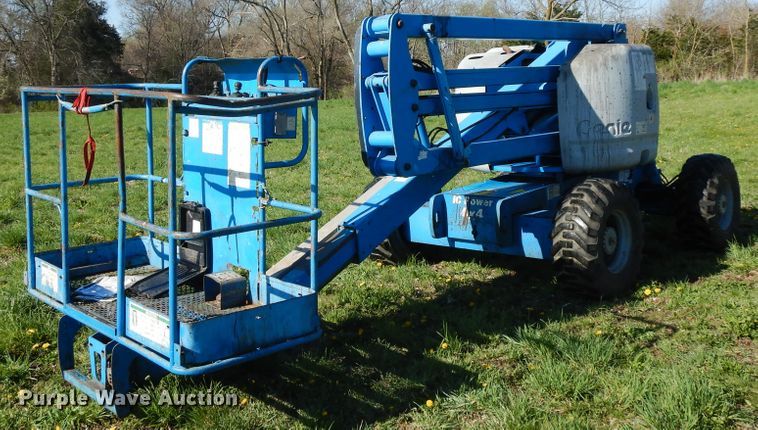 image for item DF6770 1999 Genie Z45/25  boom lift